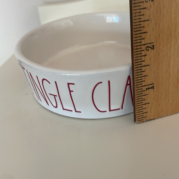 Rae Dunn JINGLE CLAWS Cat, Small Dog or Small Pet Christmas Food Bowl - Picture 5 of 8
